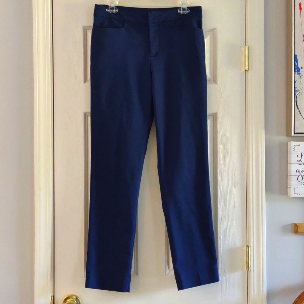 CHAPS Navy Blue Slim Leg Trousers Flat front Size 8 Pants